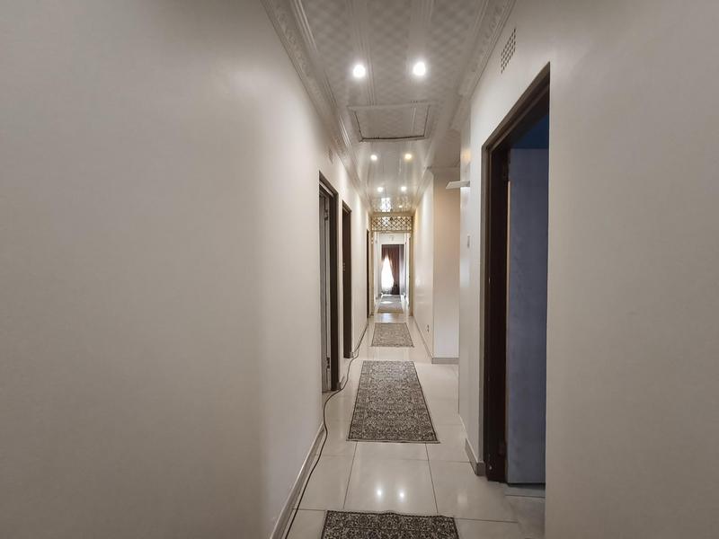 7 Bedroom Property for Sale in Southernwood Eastern Cape